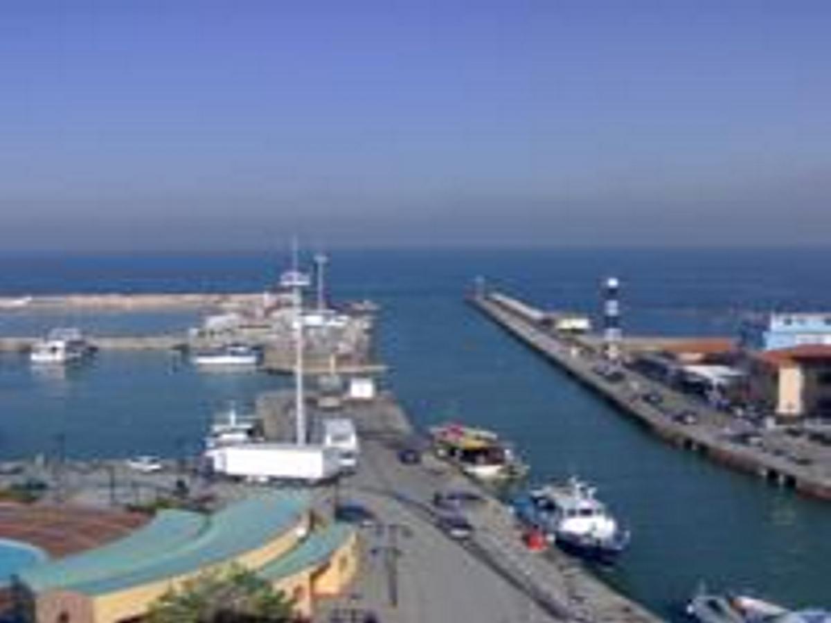 Residence Darsena Cattolica Esterno foto